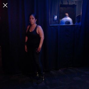 Meet your Posher, Lina